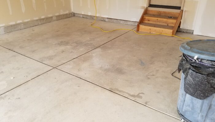 polysapartic floor coatings - garage before